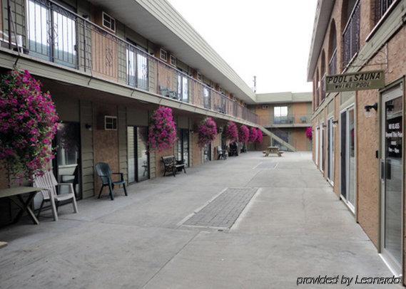 Econo Lodge Vernon Exterior foto